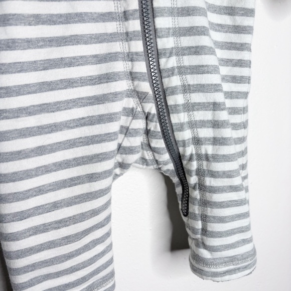 Hanna Andersson Reversible Sherpa Lined Strip Bunting Suit Size 3-6M - Picture 3 of 7